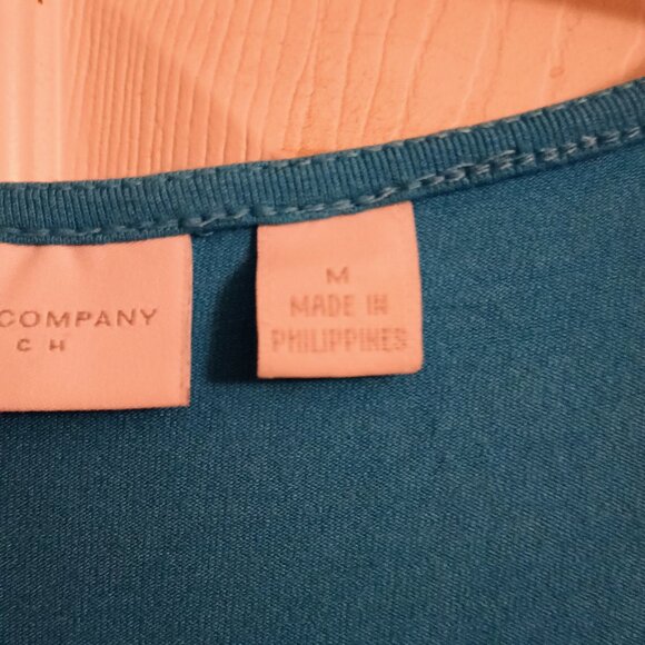 New York & Co Stretch Blue Sleeveless Top Sz M Womens - Picture 4 of 4